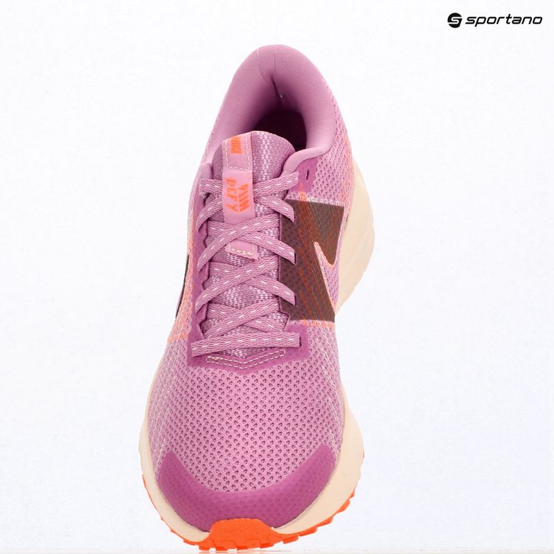 Scarpe da running da donna Nike Run Defy light magenta/chalk/orange pulse/black 6
