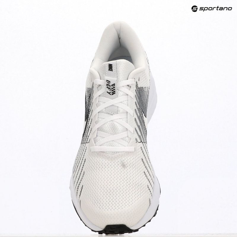 Scarpe da running da uomo Nike Run Defy white/black 6