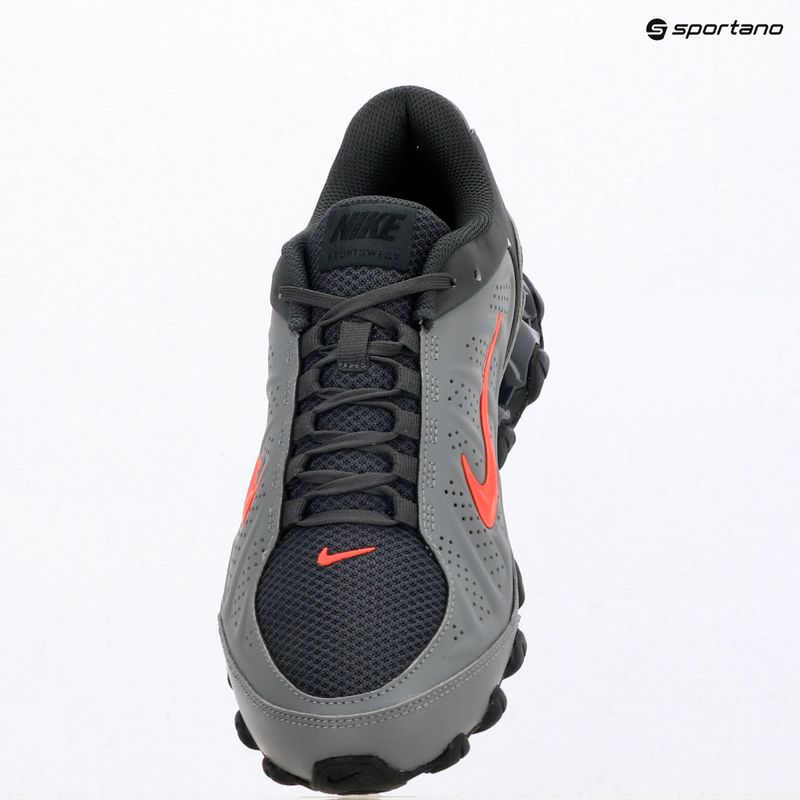 Scarpe da uomo Nike Nike Reax 8 smoke grey/black/bright crimson 6