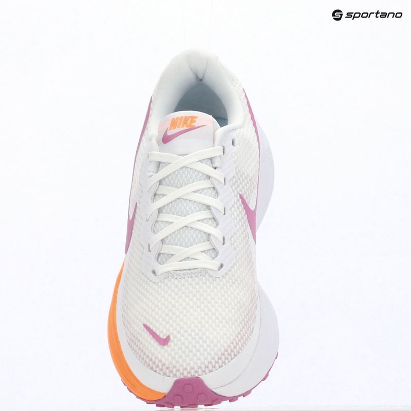 Scarpe da running da donna Nike Revolution 8 white/orange pulse/light magenta 6