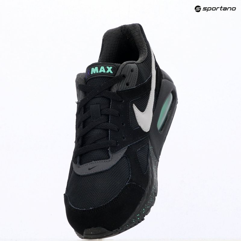 Scarpe da uomo Nike Air Max IVO black/green glow/matte silver 18