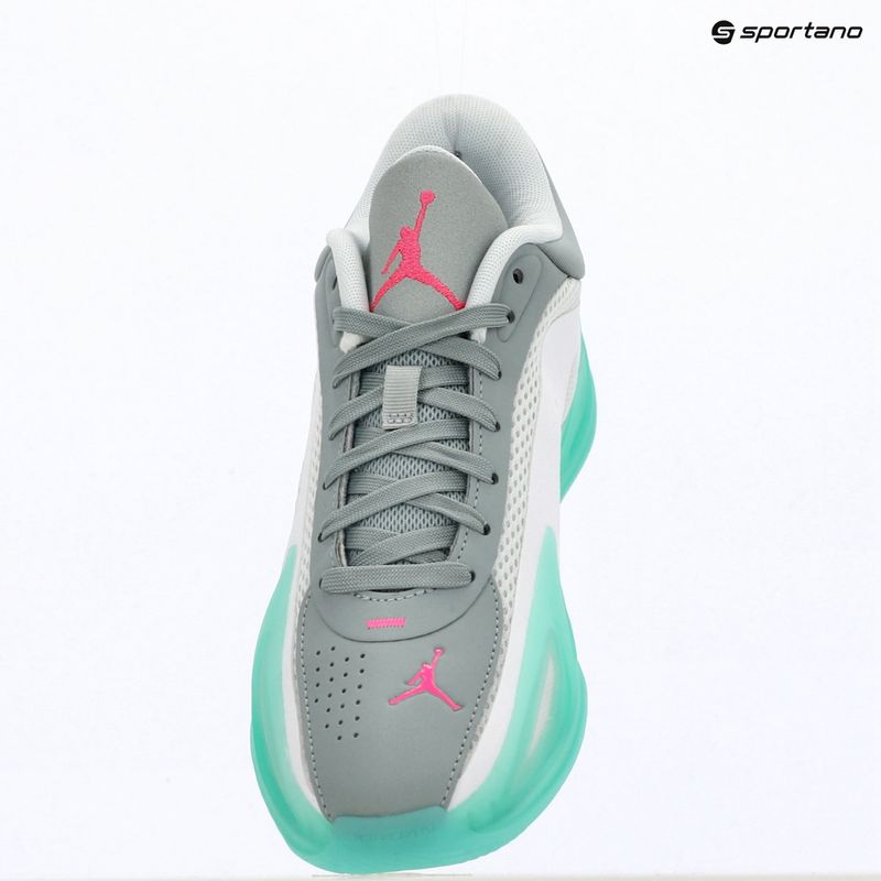 Scarpe da basket donna Jordan Heir Series 2 white/metallic silver/light pumice 13