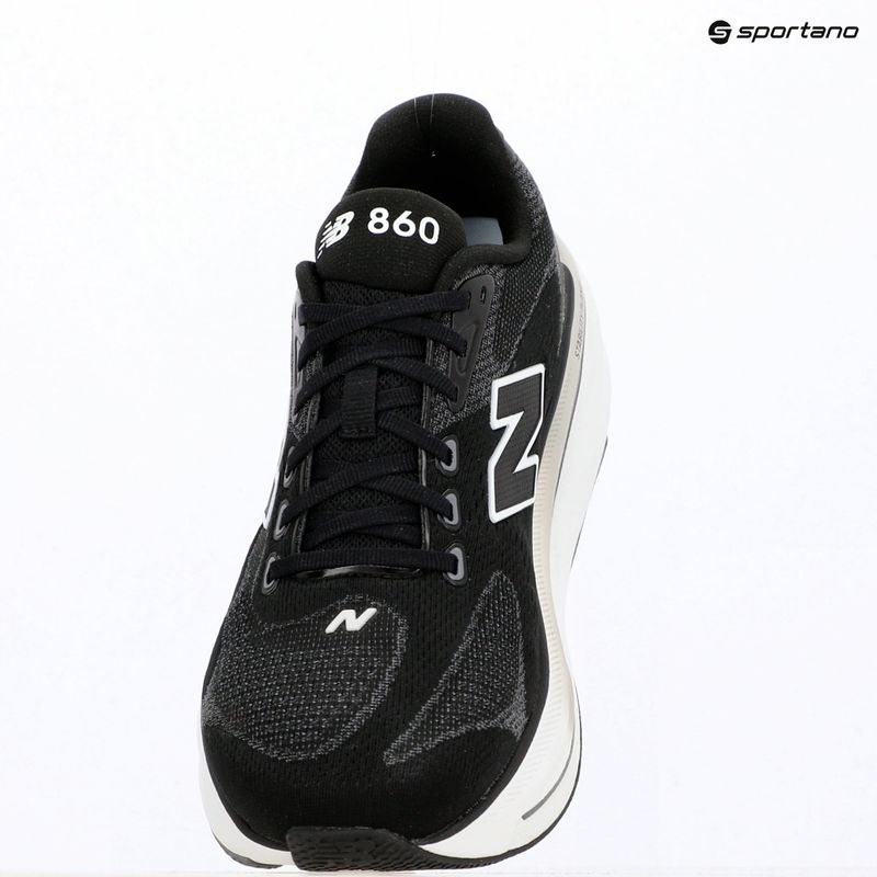 Scarpe da running da uomo  New Balance Fresh Foam 860's V15 black/ 103 white 13