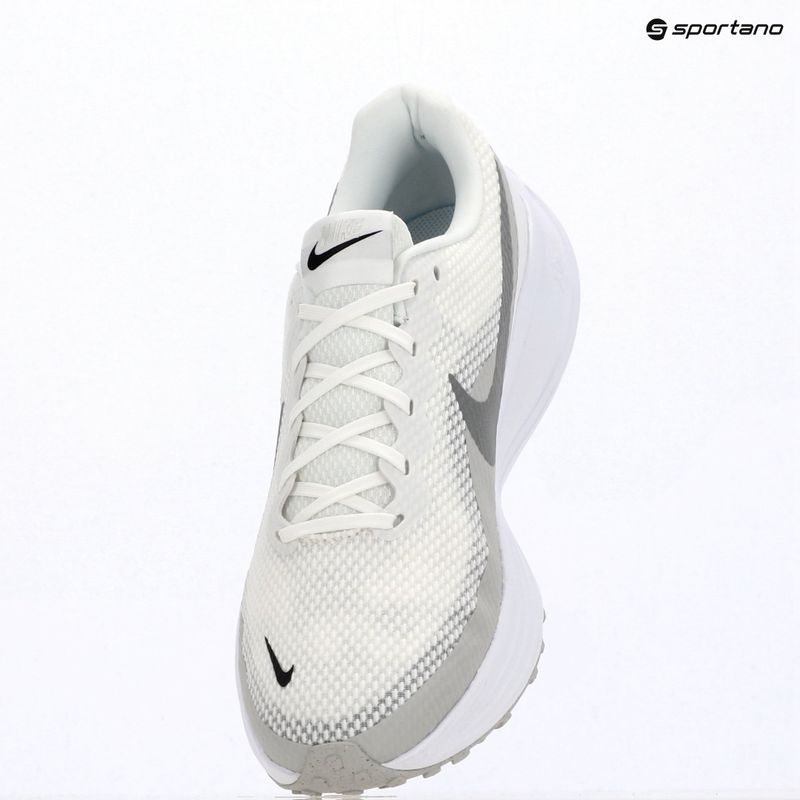 Scarpe da running da uomo Nike Revolution 8 summit white/white/metallic silver 14