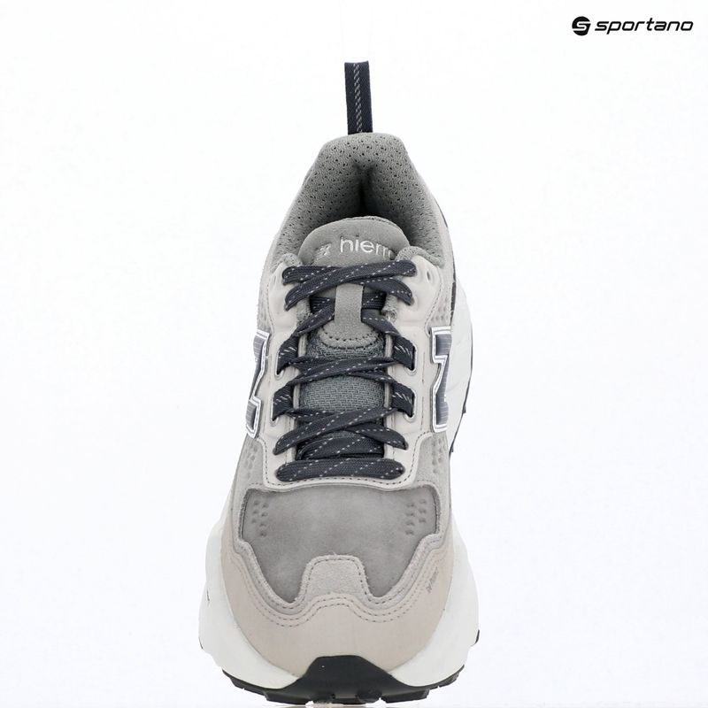 Scarpe da running da donna  New Balance Hierro Trek Nubuck Vamp V9 grey matter/graphite 7