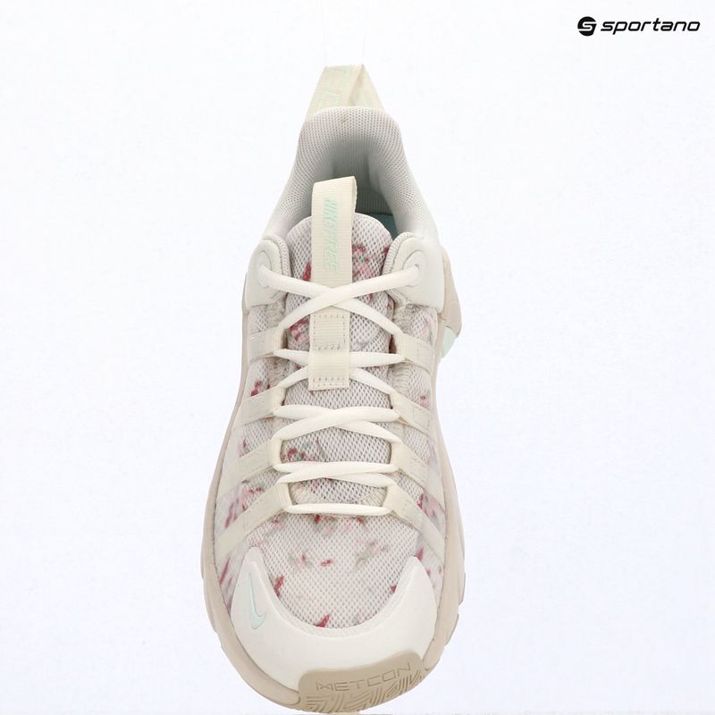 Scarpe da training da donna Nike Free Metcon 7 SE sail/light orewood brown/barely green 14
