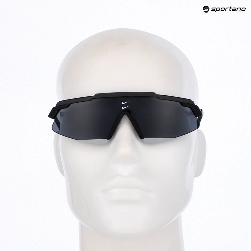 Occhiali da sole Nike Marquee grigio scuro/grigio scuro 8