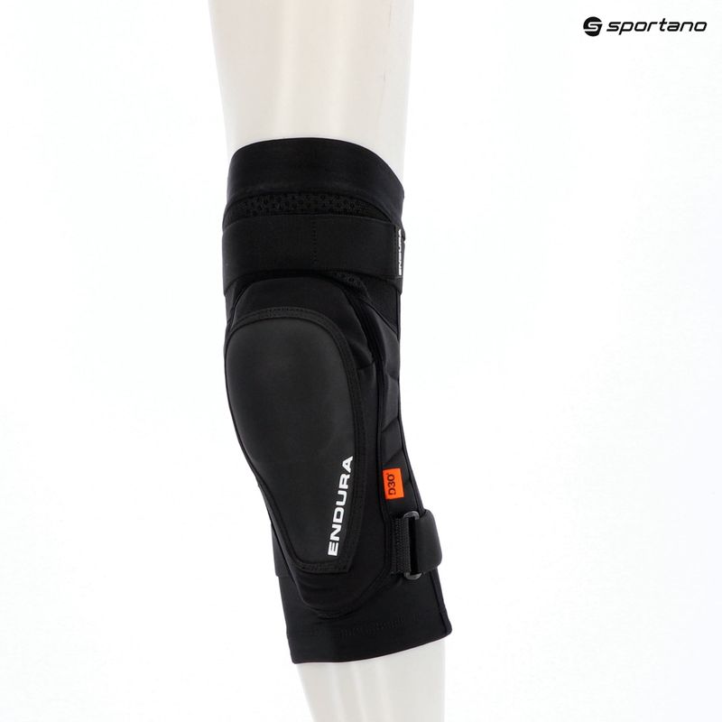 Ginocchiera Endura MT500 a guscio duro nera 12
