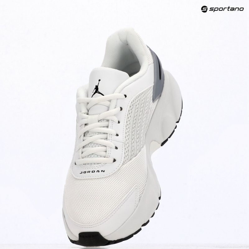 Scarpe da donna Jordan Trunner Flow summit white/metallic silver/black 14