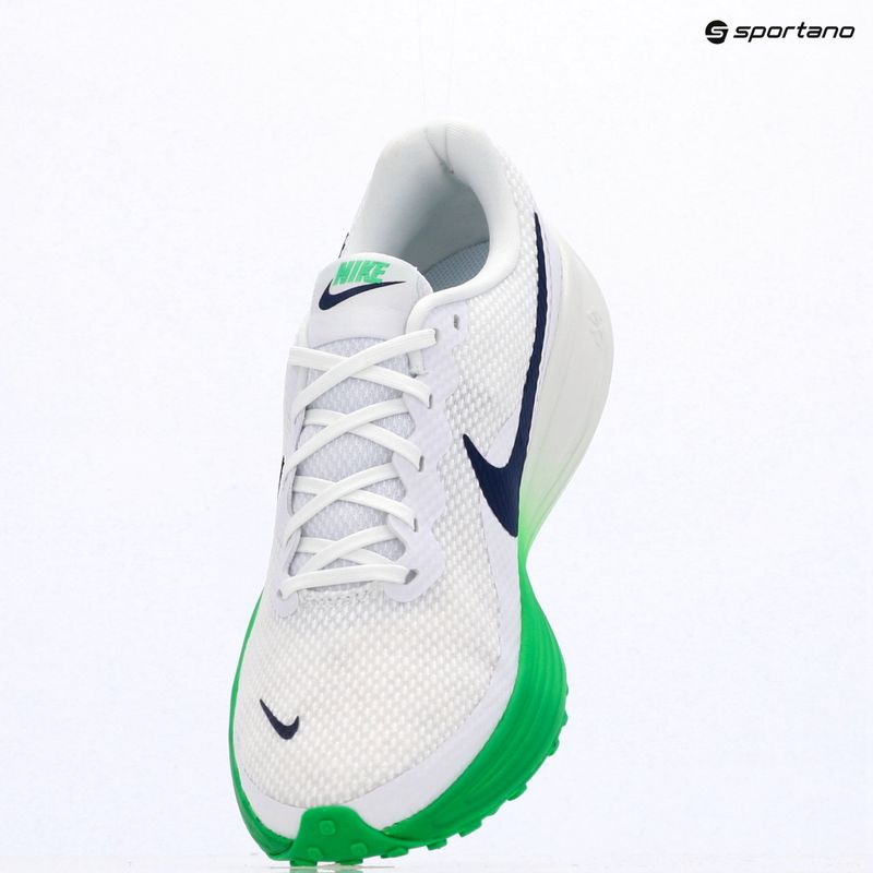 Scarpe da corsa uomo Nike Revolution 8 white/green spark/midnight navy 16
