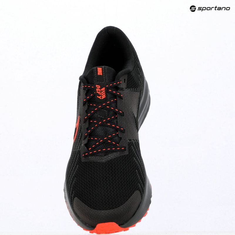 Scarpe da corsa uomo Nike Run Defy Black/Anthracite/Bright Crimson 10