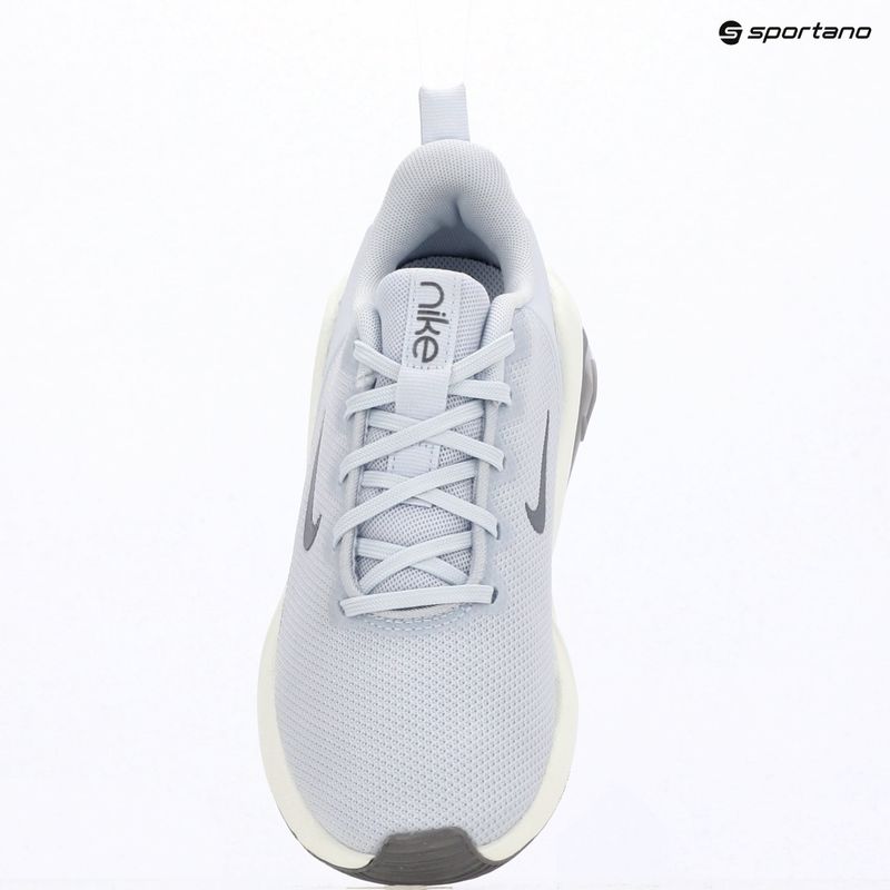 Scarpe da allenamento donna Nike Bella 7 football grey/sail/metallic cool grey 8