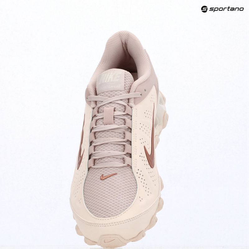 Scarpe da donna Nike Reax 8 SL chalk/silt red/sail/metallic red bronze 7