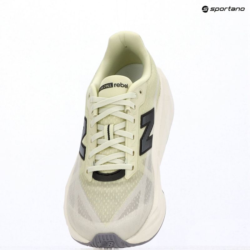 Scarpe da corsa uomo New Balance FuelCell Rebel V5 pistachio butter/digital mist 9