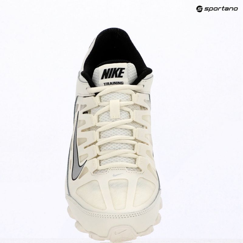 Scarpe da allenamento donna Nike Reax 8 TR sail/phantom/black/metallic silver 16
