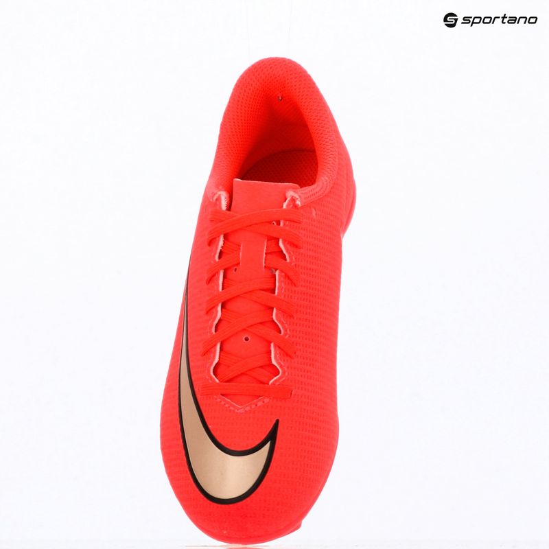 Scarpe da calcio bambino Nike Jr. Mercurial Vapor 17 Club bright crimson/blur 8