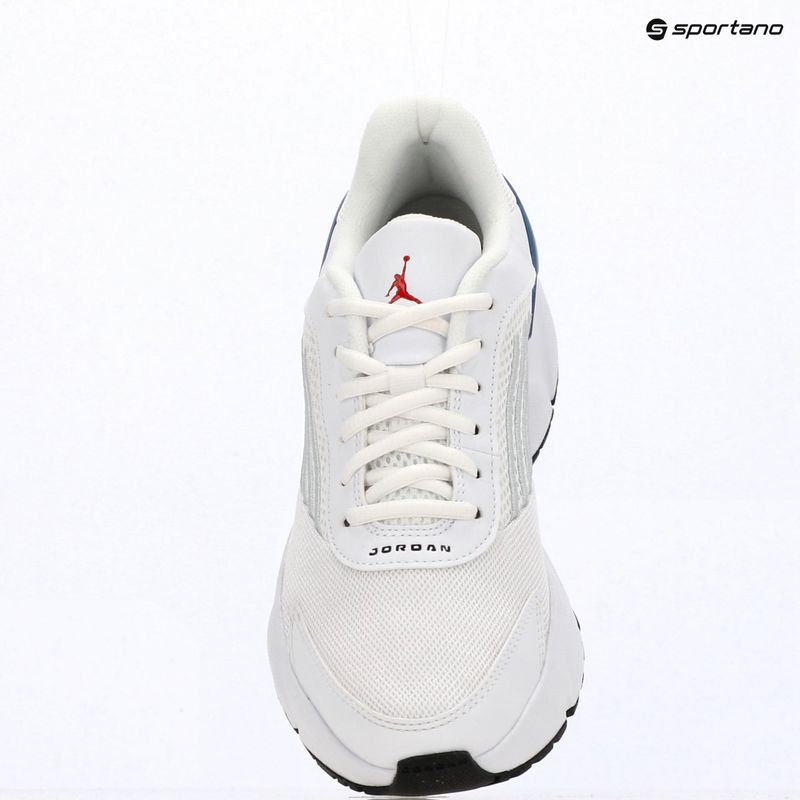 Buty męskie Nike Jordan Trunner Flow white/true blue/black/fire red 15