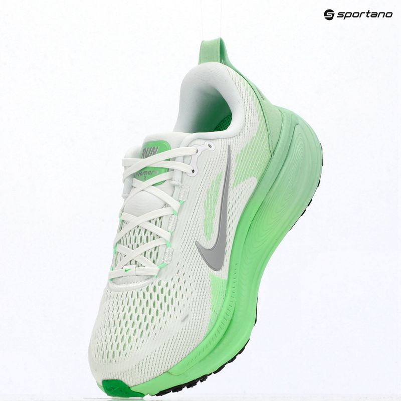 Scarpe da corsa donna Nike Vomero 18 white/illusion green/metallic silver 18