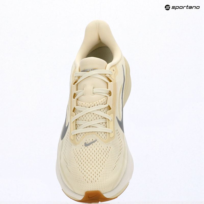 Scarpe da corsa uomo Nike Pegasus 42 coconut milk/light khaki/metallic silver 15