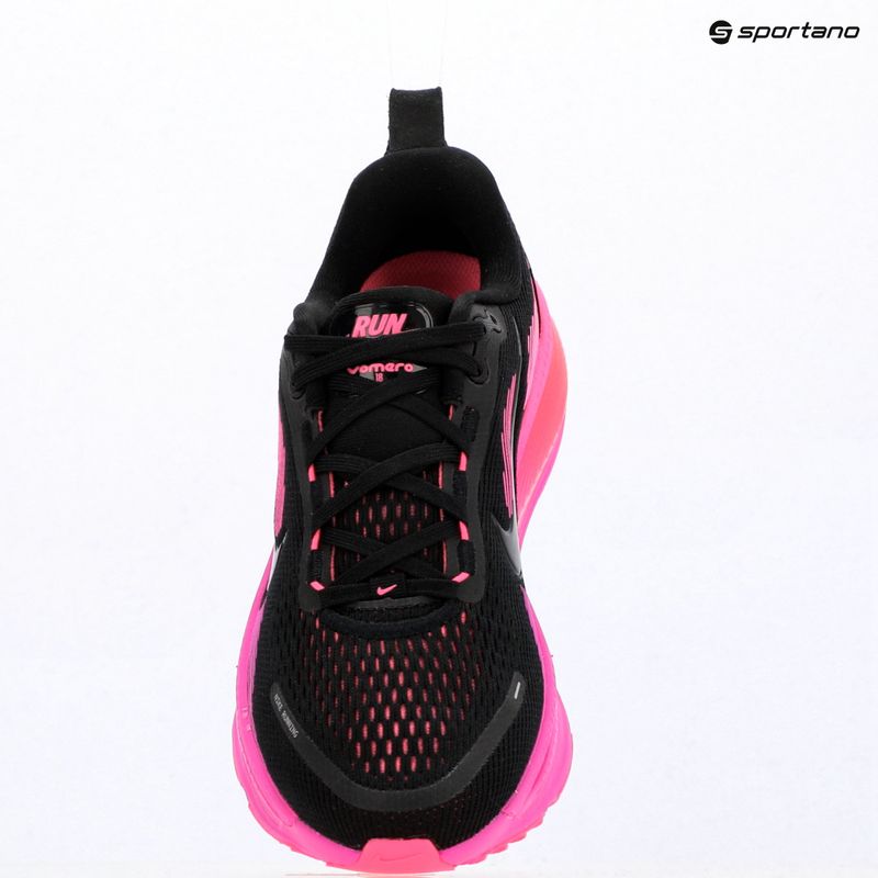 Scarpe da corsa donna Nike Vomero 18 black/hyper pink/laser crimson/black 17
