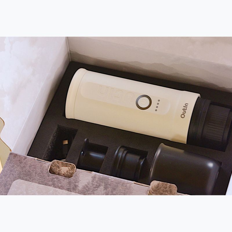 Macchina da caffè portatile OutIn Nano Portable Espresso peal white 5