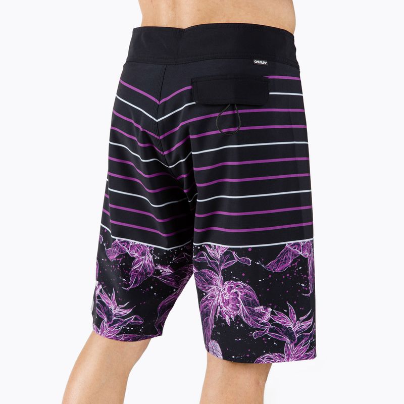 Pantaloncini da bagno Oakley Retro Split 21 da uomo con fiori e strisce viola 7