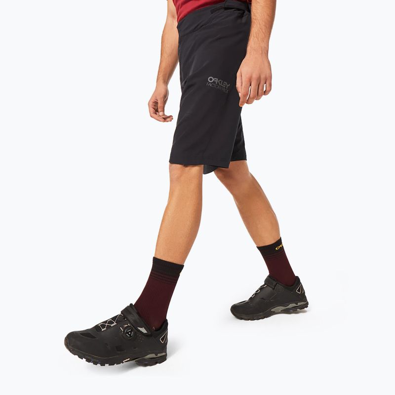 Pantaloncini da ciclismo Oakley Factory Pilot Lite blackout da uomo 4