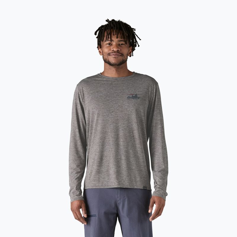 Camicia Patagonia Cap Cool Daily Graphic Uomo 73 skyline/grigio piuma Longsleeve 2