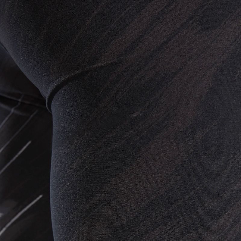 I martellatori del nuoto maschile Tyr Durafast Elite Cycloid titanio 8