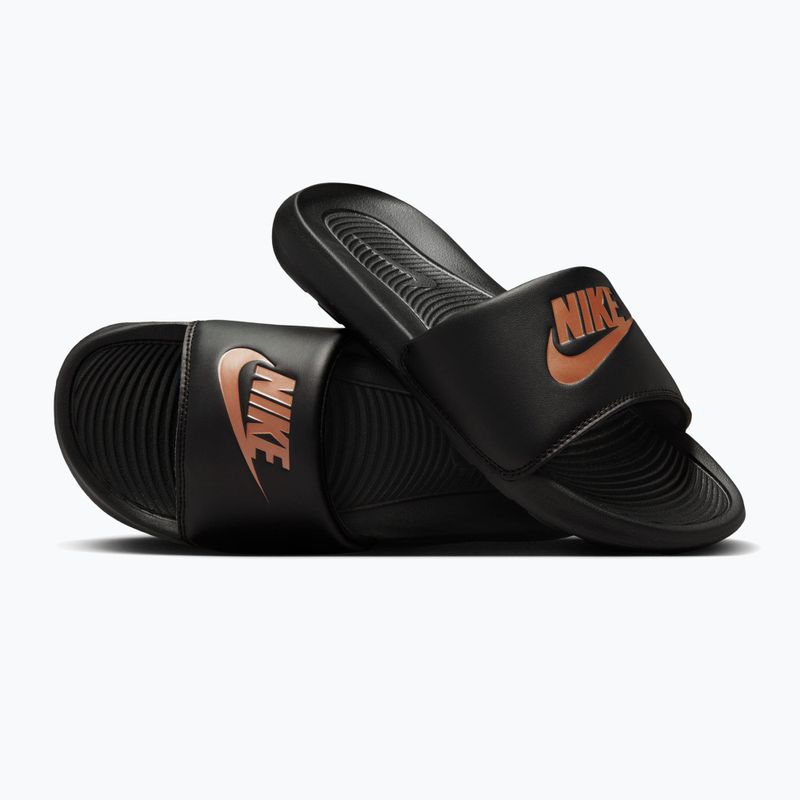 Ciabatte da donna Nike Victori One Slide black/black/metallic red bronze 3