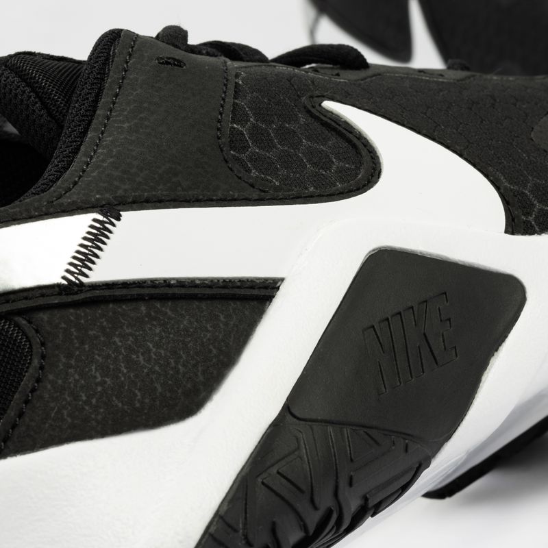Scarpe da ginnastica uomo Nike Legend Essential 2 nero/bianco argento metallico 7