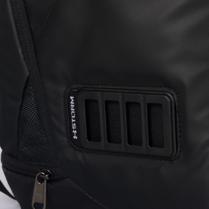 Under Armour Contain Duo Duffle M 50 l borsa da allenamento nero/nero/argento metallico 5