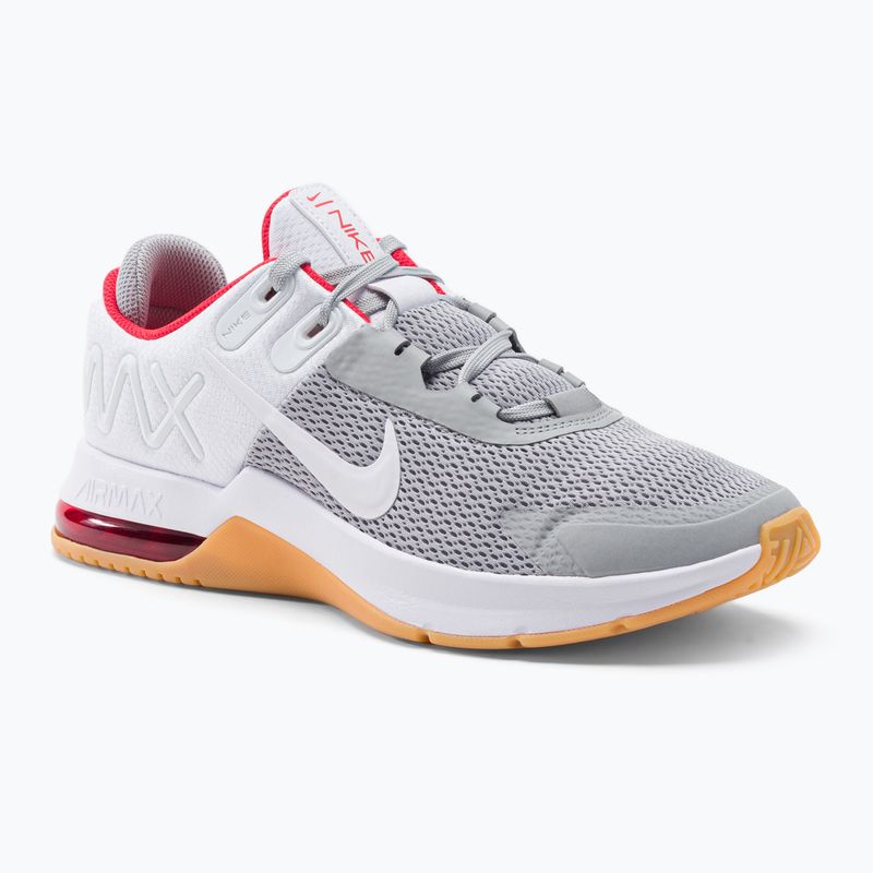Scarpe da ginnastica uomo Nike Air Max Alpha Trainer 4 lt grigio fumo/bianco/rosso ciliegia