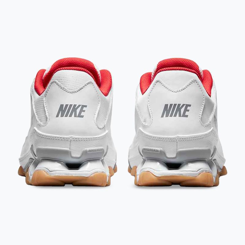 Scarpe da ginnastica da uomo Nike Reax 8 Tr Mesh bianco/bianco/grigio lupo/rosso cileno 11