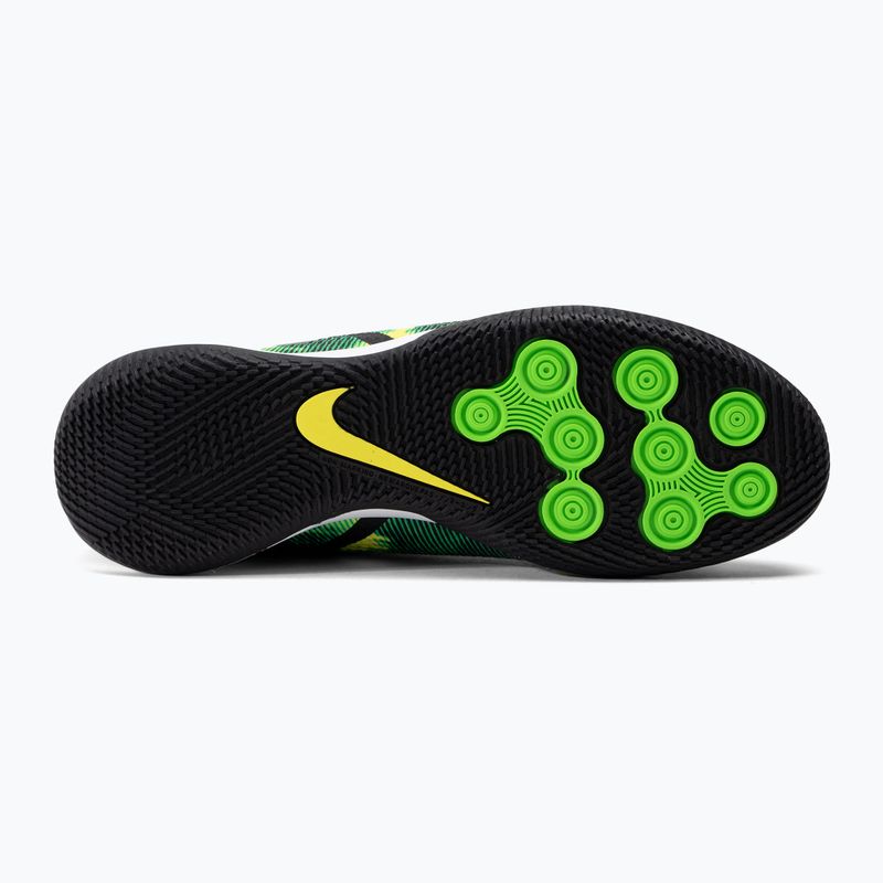 Scarpe da calcio uomo Nike Phantom GT2 Academy DF SW IC nero/metallico platino/verde strike 4
