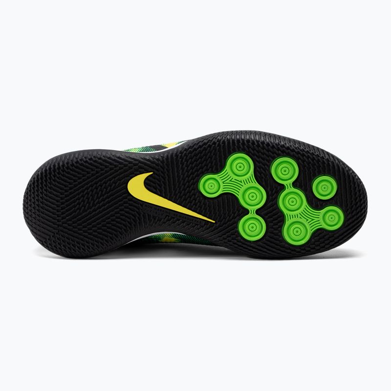 Nike Phantom GT2 Academy DF SW IC Jr bambini scarpe da calcio nero / platino metallico / sciopero verde 4