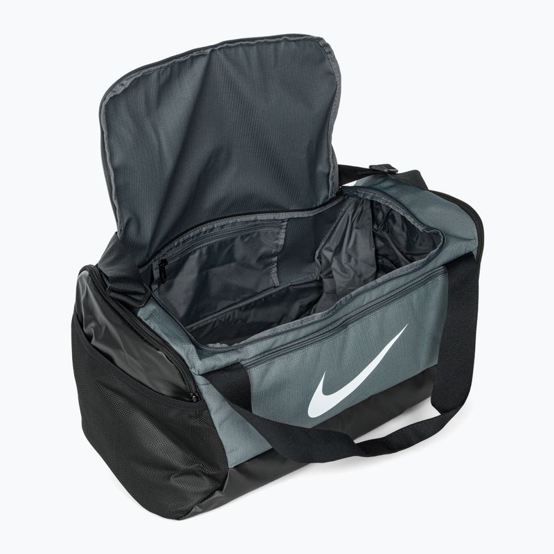 Borsa da allenamento Nike Brasilia 9.5 41 l grigio/nero/bianco 3