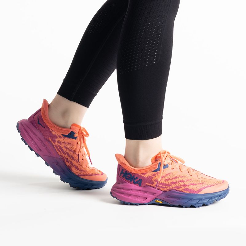 Scarpe da corsa da donna HOKA Speedgoat 5 festival fucsia/camelia 3
