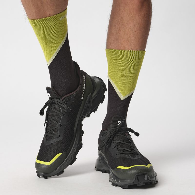 Scarpe da corsa da uomo Salomon Alphacross 5 GTX nero/torba/zolfo primavera 11