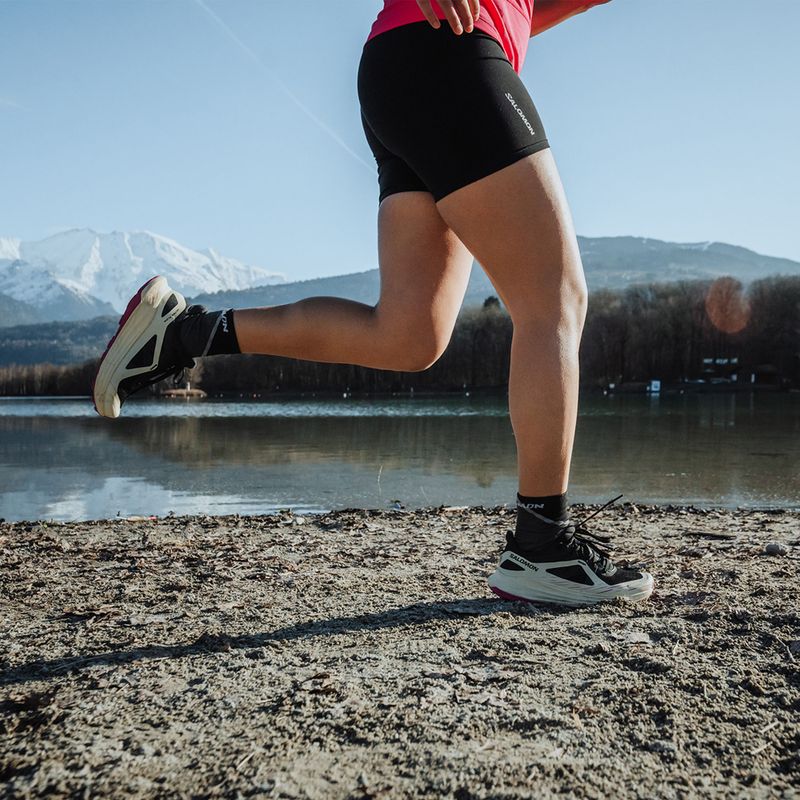 Scarpe da corsa Salomon Ultra Flow donna nero/giallo trasparente/viola rosa 16