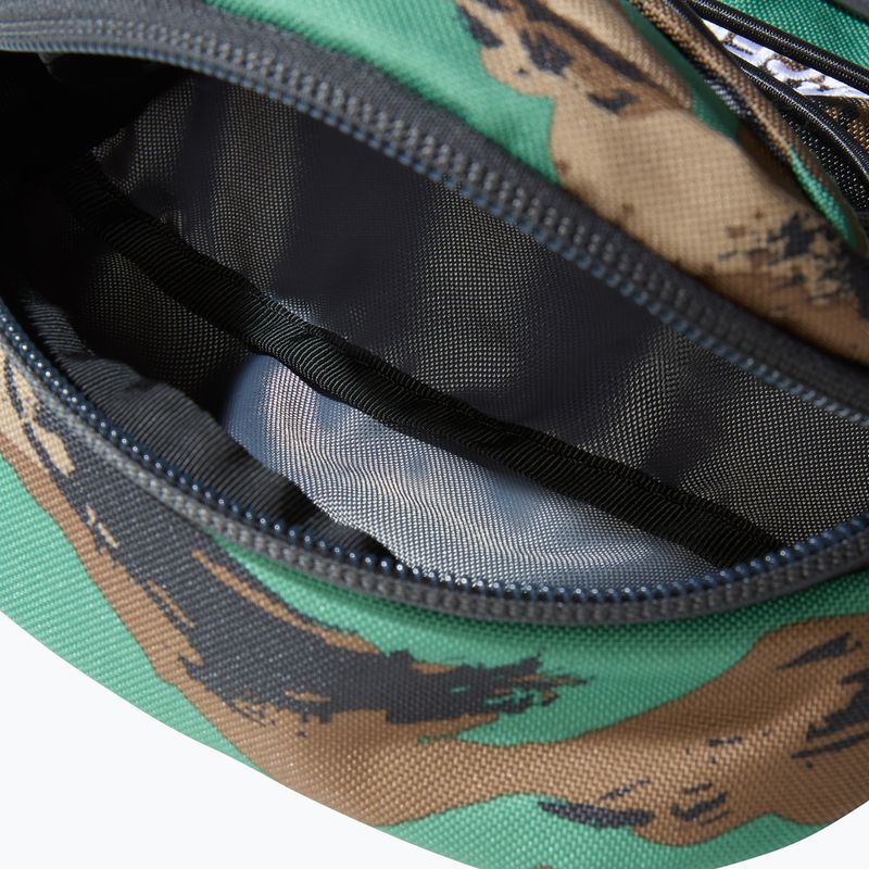 The North Face Jester Crossbody verde intenso con stampa mimetica e grigio asfalto 3