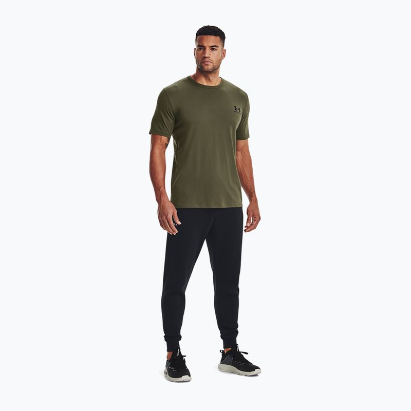 Maglietta Under Armour Sportstyle Left Chest verde marino/nero da uomo 2