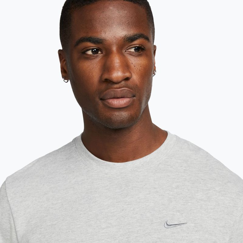 Maglia training da uomo Nike Dri-Fit Primary SS dark grey heather/heather/smoke grey 4