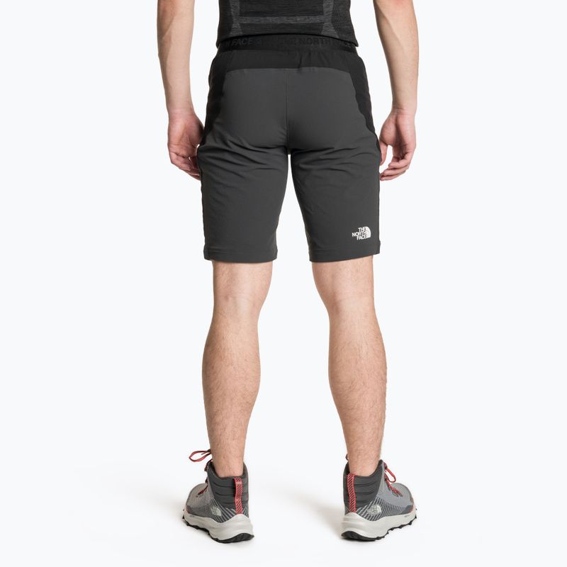 Pantaloncini da trekking da uomo The North Face Circadian Alpine nero 2