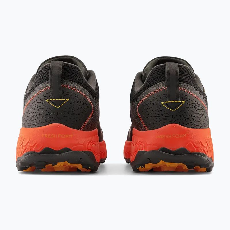 New Balance Fresh Foam X Hierro v7 nero/arancio scarpe da corsa da uomo 15