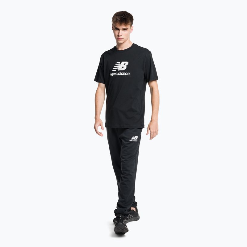 T-shirt New Balance Essentials Stacked Logo Uomo nero 2