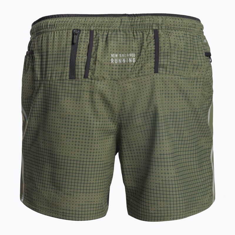 Pantaloncini da corsa New Balance Printed Impact Run 5" verde oliva intenso da uomo 8