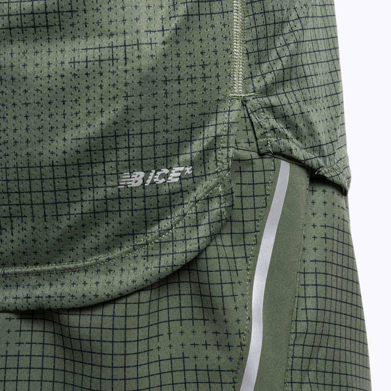 Maglietta da corsa New Balance Printed Impact Run verde oliva intenso da uomo 5