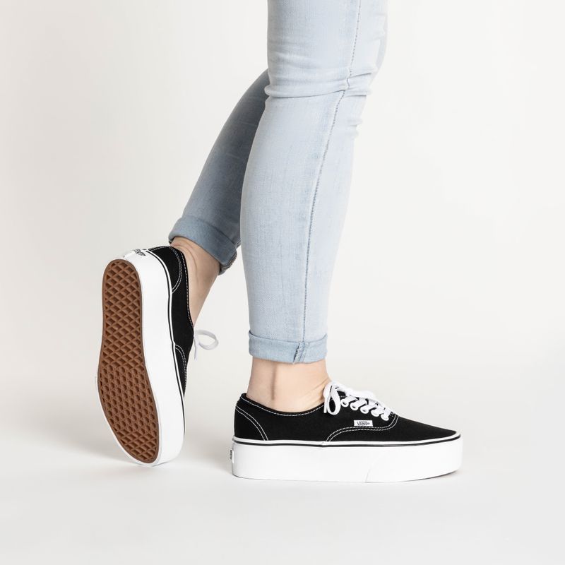 Scarpe Vans UA Authentic Stackform nero/bianco autentico 2