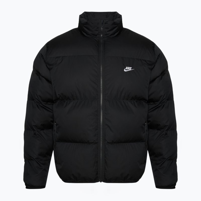 Giacca Nike Sportswer Club Puffer isolata uomo nero/bianco